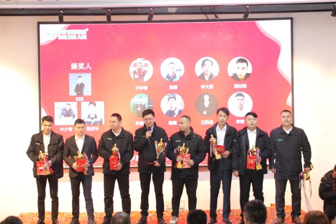 2021�_�����(w��)��?j��)?y��u)��T��