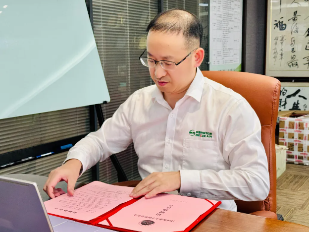 �_��(ji��)�ܿՉ��C